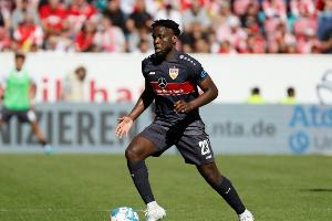 Stuttgart verkauft Mangala nach Nottingham