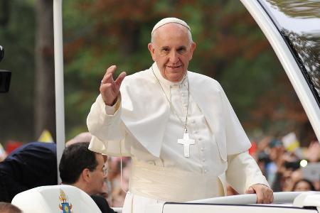 Papst Franziskus spricht möglichen Rücktritt an Papst Franziskus spricht möglichen Rücktritt an