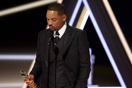 Möchte Chris Rock nach der Ohrfeige überhaupt mit Will Smith sprechen? Möchte Chris Rock nach der Ohrfeige überhaupt mit Will Smith sprechen?