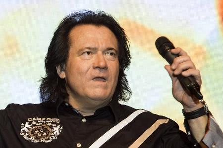 Schlagersänger Andreas Martin verschiebt sein Comeback Schlagersänger Andreas Martin verschiebt sein Comeback