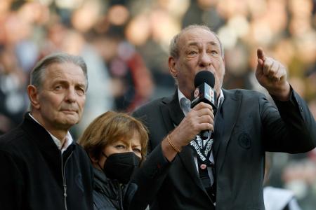 Eintracht-Präsident Fischer tönt: Eintracht-Präsident Fischer tönt: