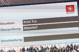 UEFA-Supercup mit halbautomatischer Abseitserkennung