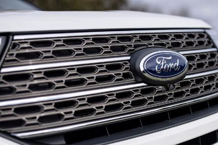 Ford Explorer King Ranch Edition USA 2021