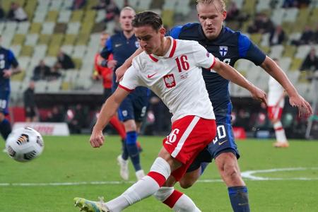 Düsseldorf leiht Karbownik aus Düsseldorf leiht Karbownik aus