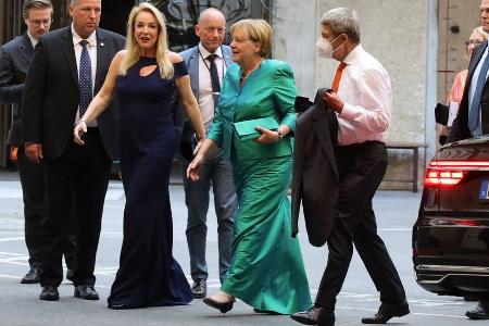 Angela Merkel und Joachim Sauer bei den Salzburger Festspielen Angela Merkel und Joachim Sauer bei den Salzburger Festspielen