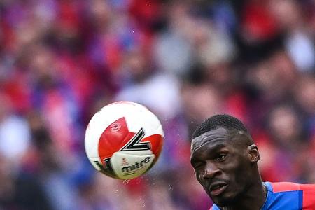 Benteke wechselt zu Rooney-Klub D.C. United Benteke wechselt zu Rooney-Klub D.C. United