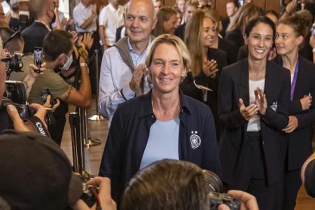Voss-Tecklenburg für gleiche Titelprämien: Voss-Tecklenburg für gleiche Titelprämien: