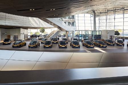 08/2022, BMW i3 Produktionsende Sonderserie Gold BMW-Welt München