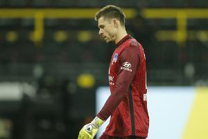 Hertha-Torwart Jarstein vor Frankfurt-Spiel suspendiert