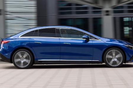 Mercedes EQE