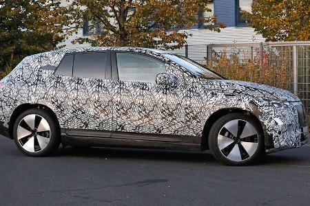 Mercedes EQE SUV Erlkönig