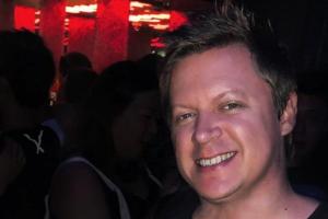 Star-DJ Adam Sky stirbt bei tragischem Unfall
