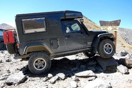 Auch ein EarthRoamer-Projekt: der Mini-Camper auf Jeep-Wrangler-Basis, Kostenpunkt jenseits 100.000 Dollar.
