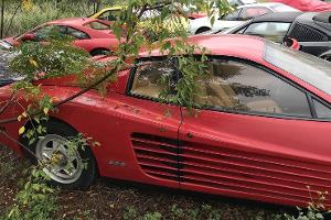 Verlassene Ferraris in Texas