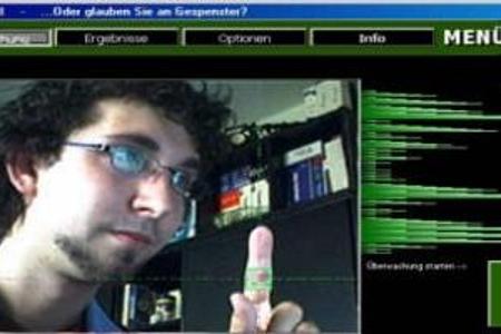 Reagiert auf Veränderungen im Bild einer Webcam mit WDM-Treiber. Das Programm bietet zeitgesteuerte Überwachung und kann nac...