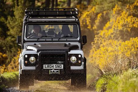 Land Rover Defender Works V8 Trophy II