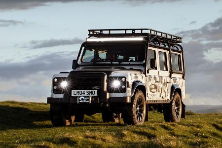 Land Rover Defender Works V8 Trophy II