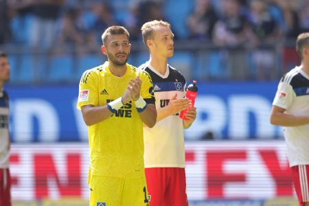 Hamburg verliert hektisches Topspiel Hamburg verliert hektisches Topspiel