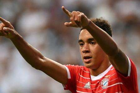 FC Bayern: Kader vor Spitzenspiel bis auf Goretzka komplett FC Bayern: Kader vor Spitzenspiel bis auf Goretzka komplett