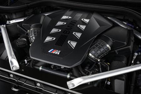 BMW X7 M60i