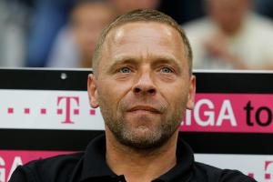 Gesundheitliche Probleme: Häßler lässt Traineramt ruhen