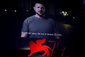 Filmfest von Venedig startet mit Botschaft von Wolodymyr Selenskyj