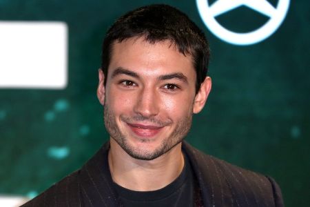 Skandalschauspieler Ezra Miller bleibt im Film Skandalschauspieler Ezra Miller bleibt im Film