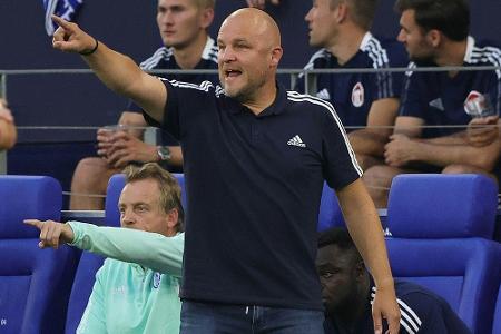 Schalke wehrt sich gegen Kritik an Transferpolitik Schalke wehrt sich gegen Kritik an Transferpolitik