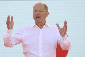 Scholz gratuliert DBB-Team: "Drücke die Daumen"