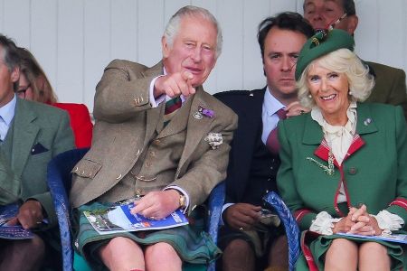 Highland Games ohne die Queen: Prinz Charles kommt im Kilt Highland Games ohne die Queen: Prinz Charles kommt im Kilt