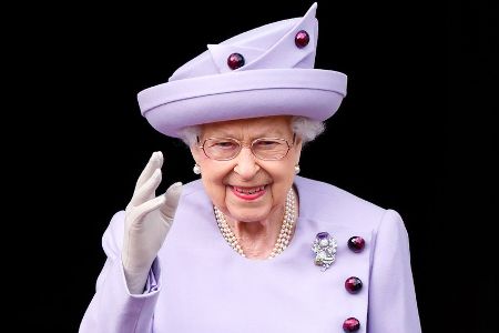 Queen Elizabeth II. muss erneut wichtiges Treffen verschieben Queen Elizabeth II. muss erneut wichtiges Treffen verschieben