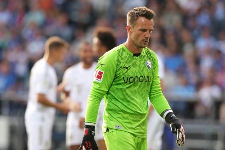 Trotz Entgleisung: Riemann gegen Schalke im Bochumer Tor Trotz Entgleisung: Riemann gegen Schalke im Bochumer Tor