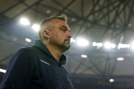 Bochum trennt sich von Trainer Reis Bochum trennt sich von Trainer Reis