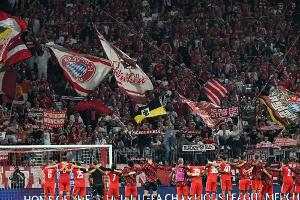 Bayern siegt - auch Frankfurt und Leverkusen jubeln