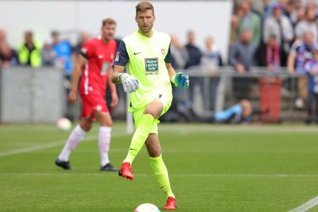 Nach Notbremse: FCK-Keeper Luthe für ein Ligaspiel gesperrt Nach Notbremse: FCK-Keeper Luthe für ein Ligaspiel gesperrt