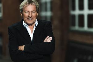 Bernhard Brink: Das hat sein neues Album "50" zu bieten