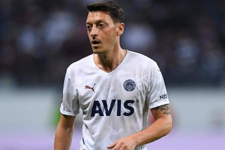 Ex-Nationalspieler Mesut Özil zum zweiten Mal Vater geworden Ex-Nationalspieler Mesut Özil zum zweiten Mal Vater geworden