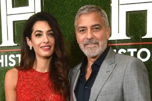 Hochzeitstag: George Clooney schwärmt von seiner "magischen" Amal