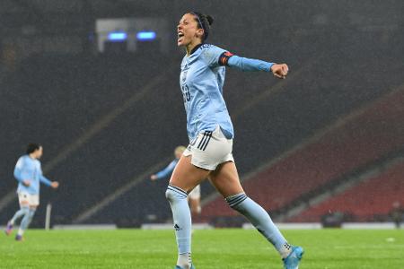 Topstar Hermoso unterstützt spanische Fußball-Rebellinnen Topstar Hermoso unterstützt spanische Fußball-Rebellinnen