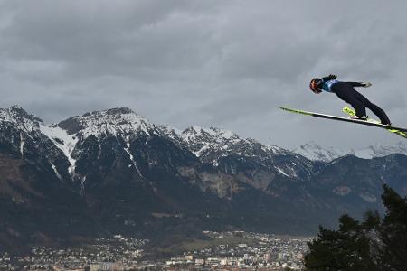 FIS führt Duo-Wettbewerb im Skispringen ein FIS führt Duo-Wettbewerb im Skispringen ein