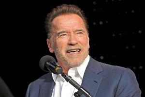Arnold Schwarzenegger: Trainingsstunde für 150.000 Dollar