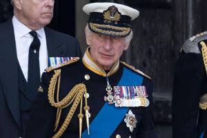 König Charles III. wird ausgerechnet am Geburtstag von Archie gekrönt