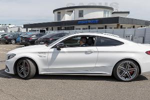 Dieser AMG C63 braucht keine Lenksäule