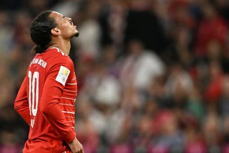 FC Bayern: Sane fällt mit Muskelfaserriss aus FC Bayern: Sane fällt mit Muskelfaserriss aus