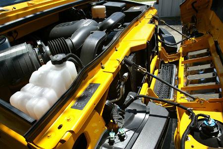 Hummer H2,GM,03/2014