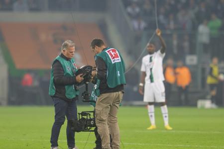 Loses Kameraseil sorgt für Unterbrechung in Gladbach Loses Kameraseil sorgt für Unterbrechung in Gladbach