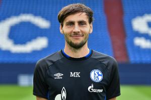 Kreutzer vorerst weiter Schalke-Trainer