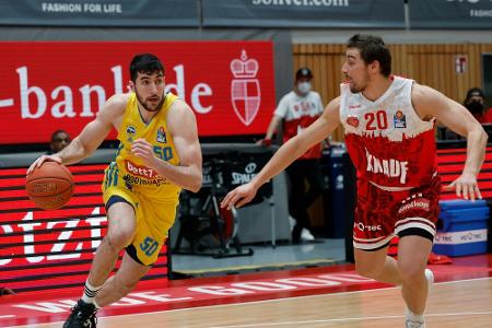 BBL: Alba und Rostock weiter makellos BBL: Alba und Rostock weiter makellos