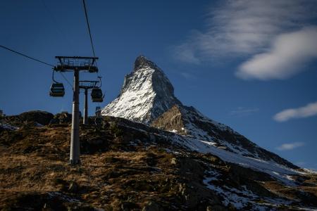 Schneemangel: Frauen-Abfahrten in Zermatt abgesagt Schneemangel: Frauen-Abfahrten in Zermatt abgesagt