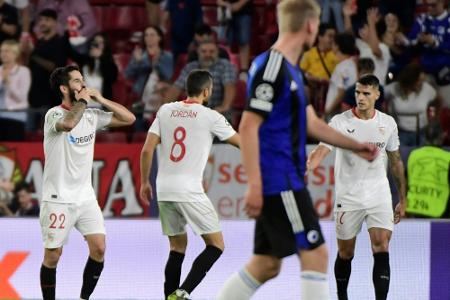 Sevilla lässt BVB zittern - Chelsea im Achtelfinale Sevilla lässt BVB zittern - Chelsea im Achtelfinale